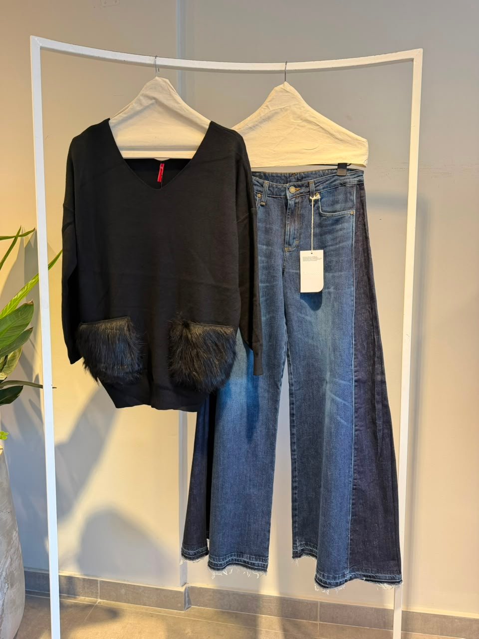 SWEATER MOJI negro